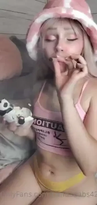 Wake n bake with me i have to run some errands then i ll be posting 