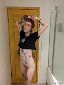 I love taking nudes too much