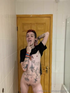 I love taking nudes too much part 5