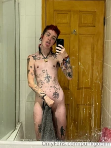 Cheeky post shower treat part 1