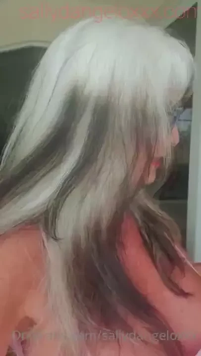 Happy weekend part 355 