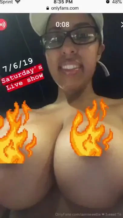 Saturday nights live show started out like this tip me 15 or more and 