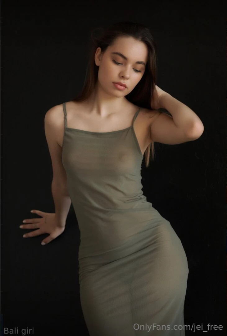 This girl naomisolar looking for his first man she wants to become a part 236 