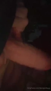 Who makes it really hard for me babys part 1