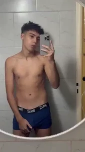 Who gets me the new boxer