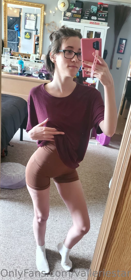 It s too hot should i just take off my clothes 