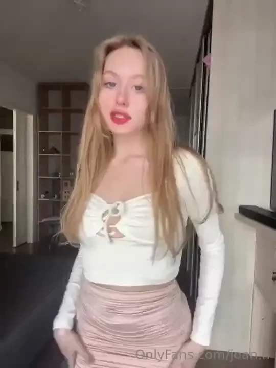 Dm me i wanna continue this hot dance in a more hot manner for you 