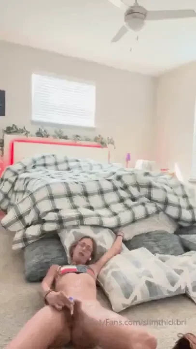 I know you love watching me squirt so i made a new video for you dm me 