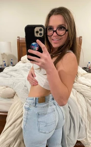 Hugsandkissa is the gift that keeps on giving