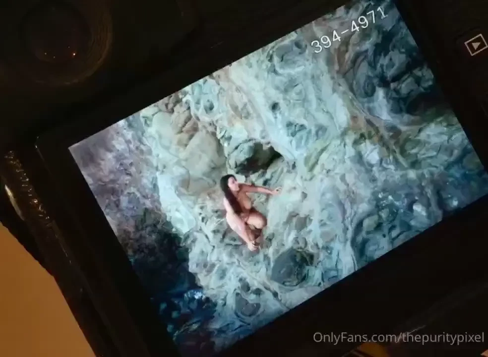 Back-of-camera scroll-through showing just part of yesterday s shoot 