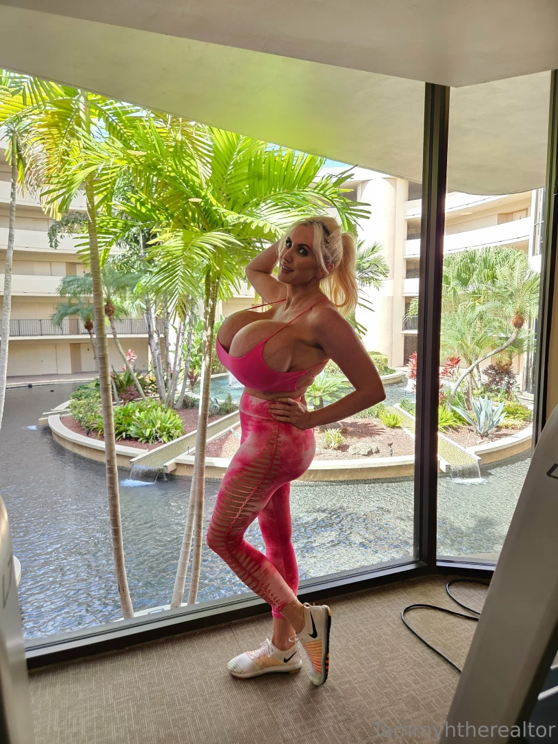 Had a great workout today going to send you all some love in the dm s 