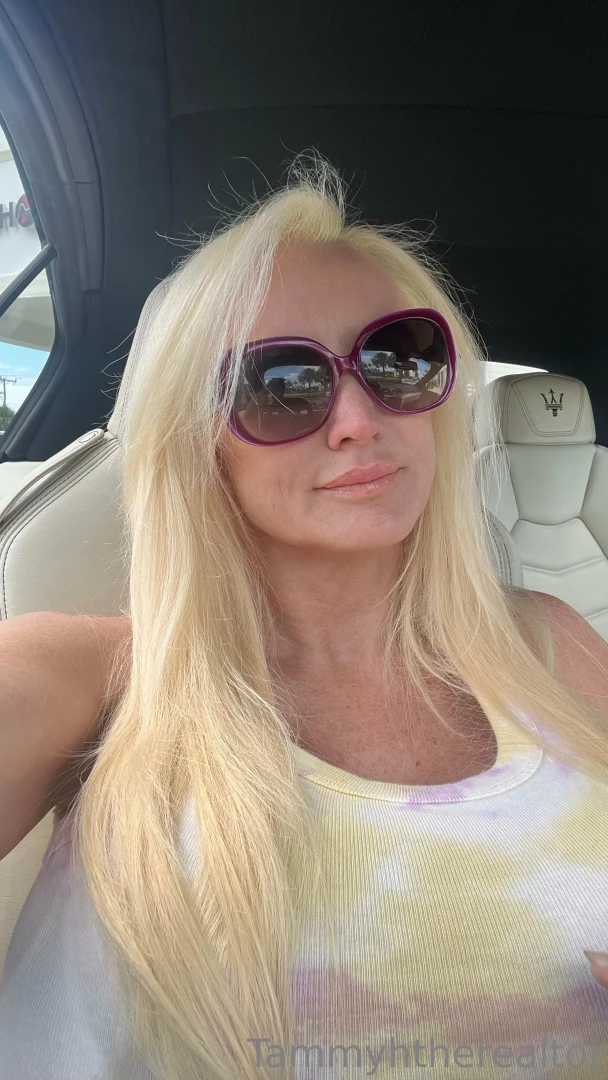 Happy tgif just had my hair done 