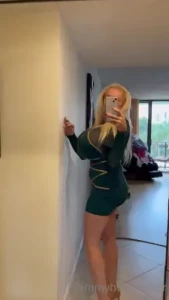 What dress should i wear for xmas part 2