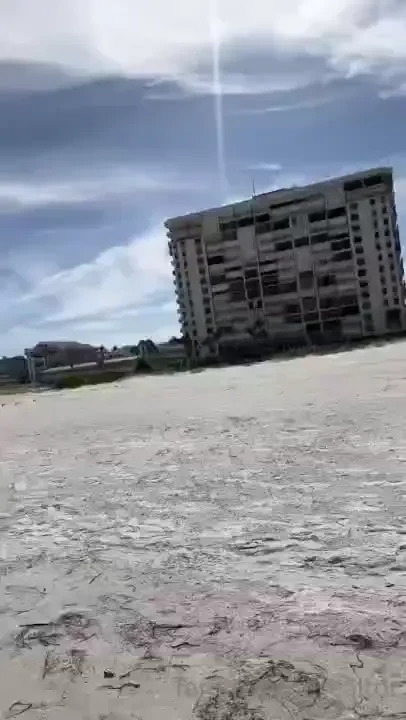 Beach day i love being around the water 