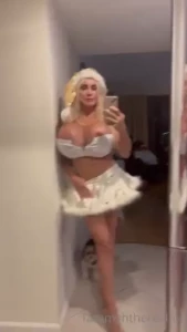 Was thinking about doing a xmas shoot what do you all think about part 4