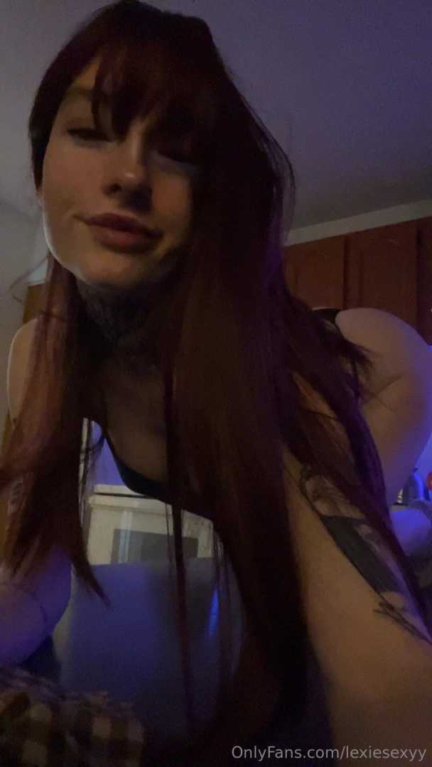 Please slap my ass if you like this post i m going too show you part 1 
