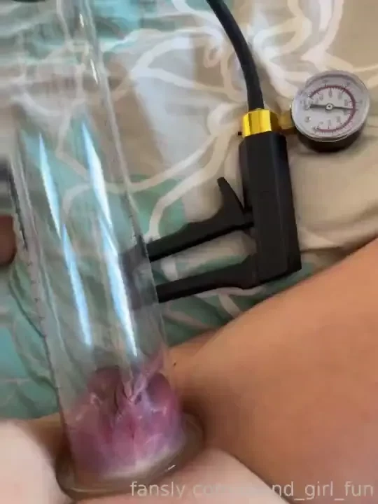 Crazy pussy pumping session anal hook and cumming part 19 