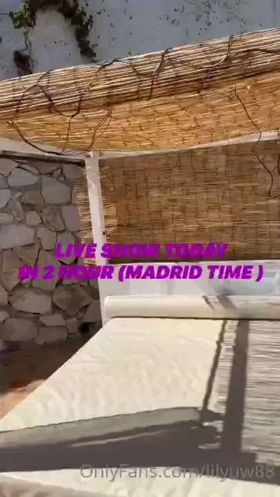 Here will be the recording studio today live show in 2 hour madrid 