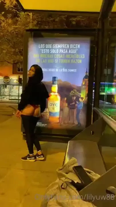 They left me alone and i had to take the bus someone looking for me 