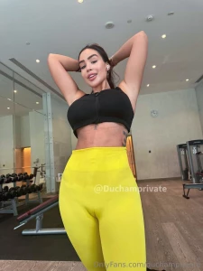 Morning gym lets take a shower together come on send me a dm