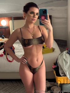 Watch out i m venomous