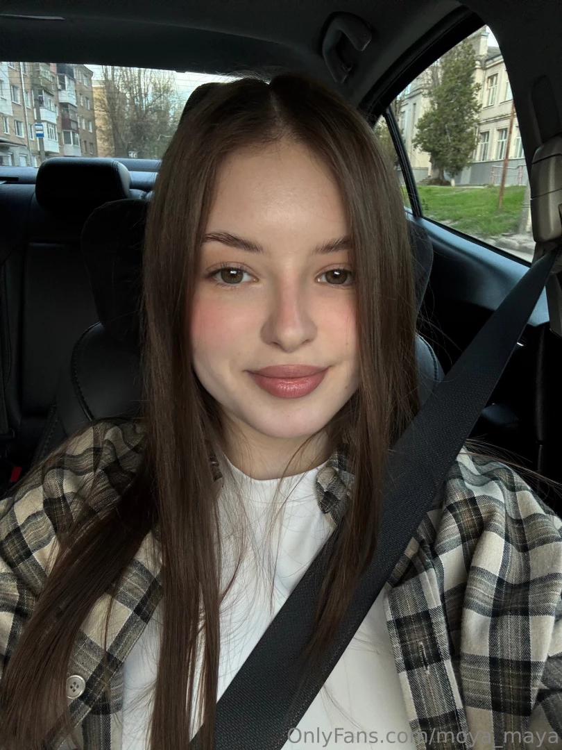 I am a girl made of clouds and questions 