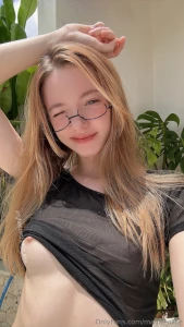 1 or 2 can t decide which one looks better lol part 1