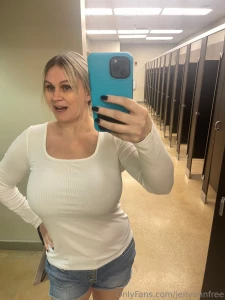 Flirting with the mirror and maybe you too