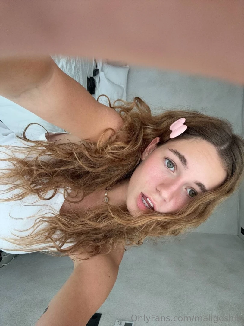 Who wanna be my favorite fan 