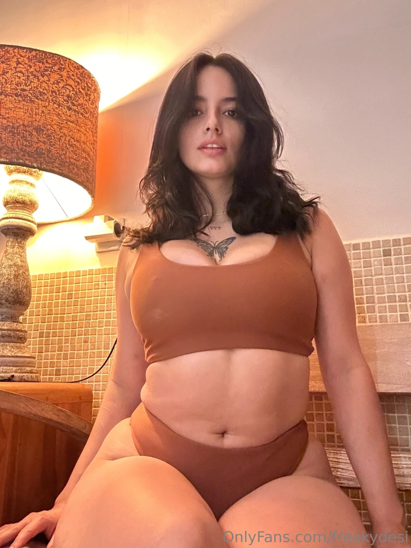 Look but don t touch or actually try me 