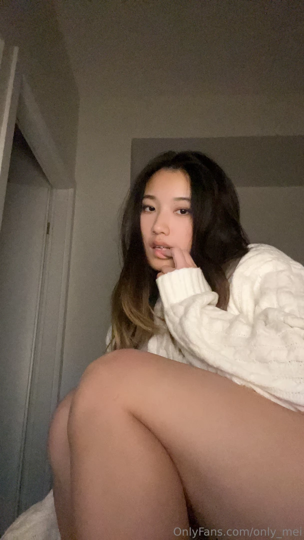 This ass is made for back shots tip 1 if you agree 