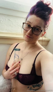 When your nails hair and bra all match sexynails lingerie smoke sesh