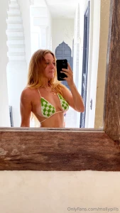 Blowjob with a facial finish is headed to your inbox