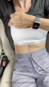 Bad mommy getting distracted at work once again