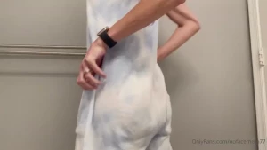 Made it snuck into the bathroom and took a fun little clip turn your