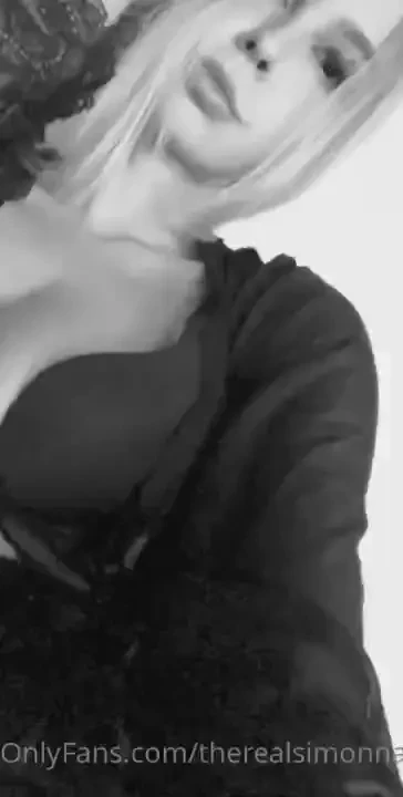 I m that bad type make your mama sad type make your girlfriend mad 