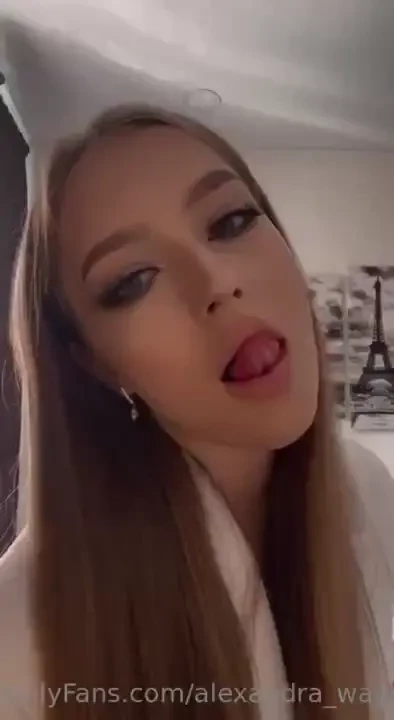 Will you put your fingers to my lips 