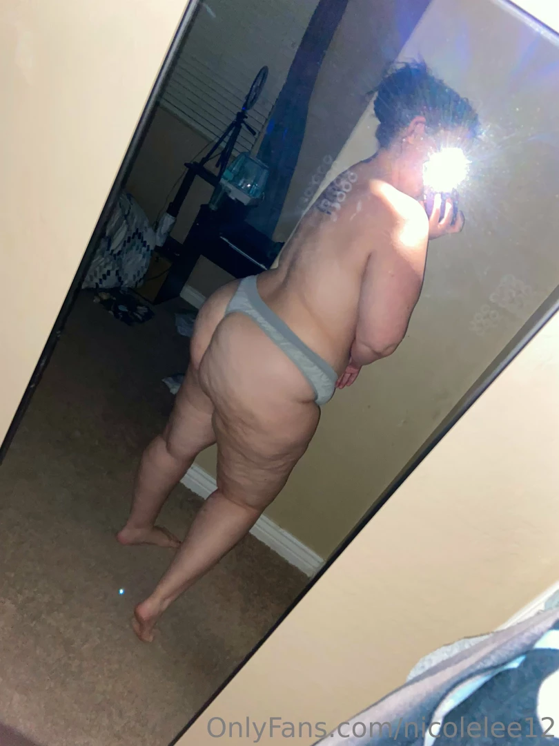 Messy mirror photo dump part 1 