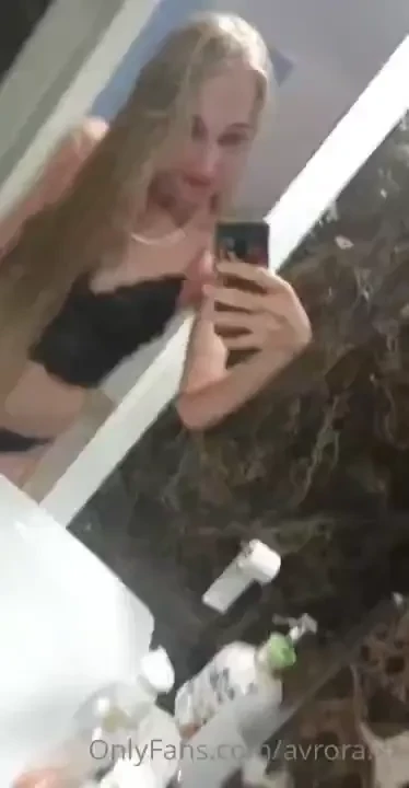 I m waiting for you to join me me and my playful mood want to join me 