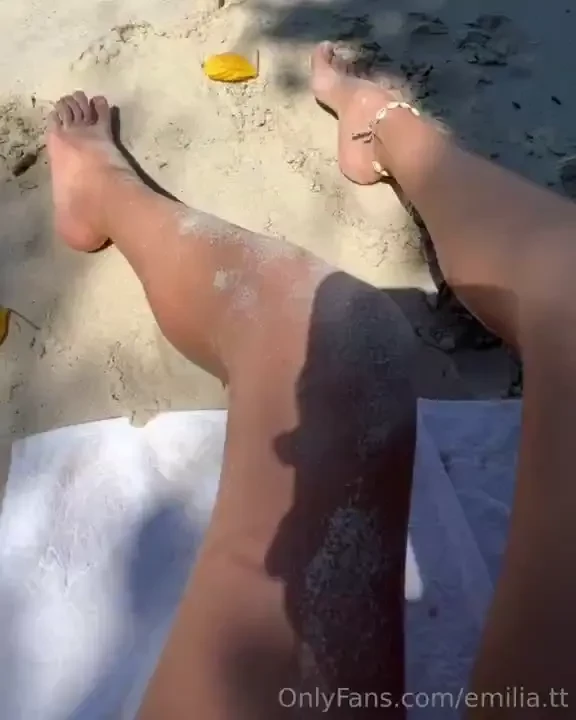 I love long walks on the beach cozy evenings and exploring new places 