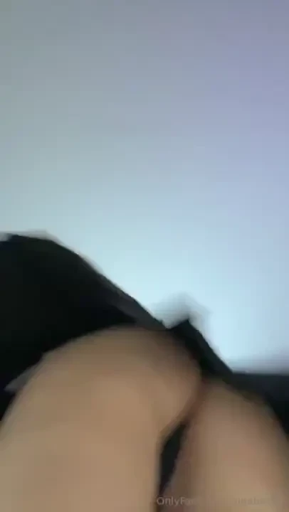 Honey where should i sit 