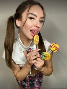 Lilitdrake it s time to play come to me i have a lot of interesting part 32