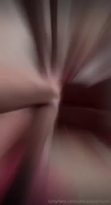 The sexy and thick and very horny creamy_and_thick has just posted a 