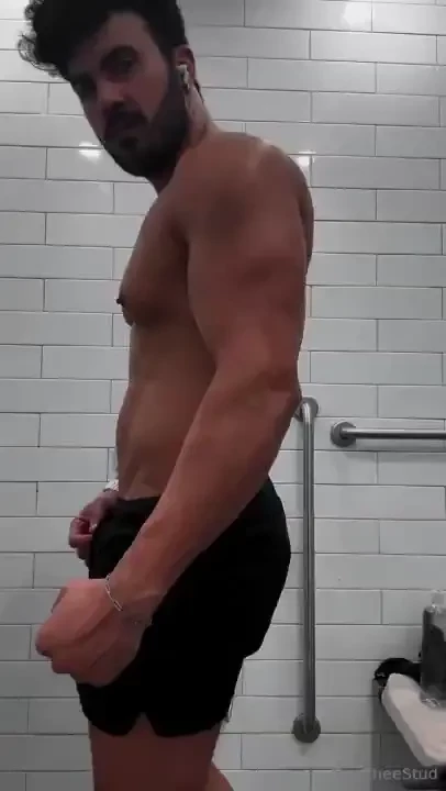 Gym session gone hot 