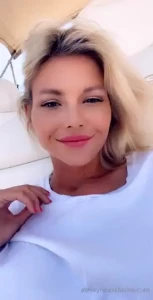 Ashleybellevault1 part 195