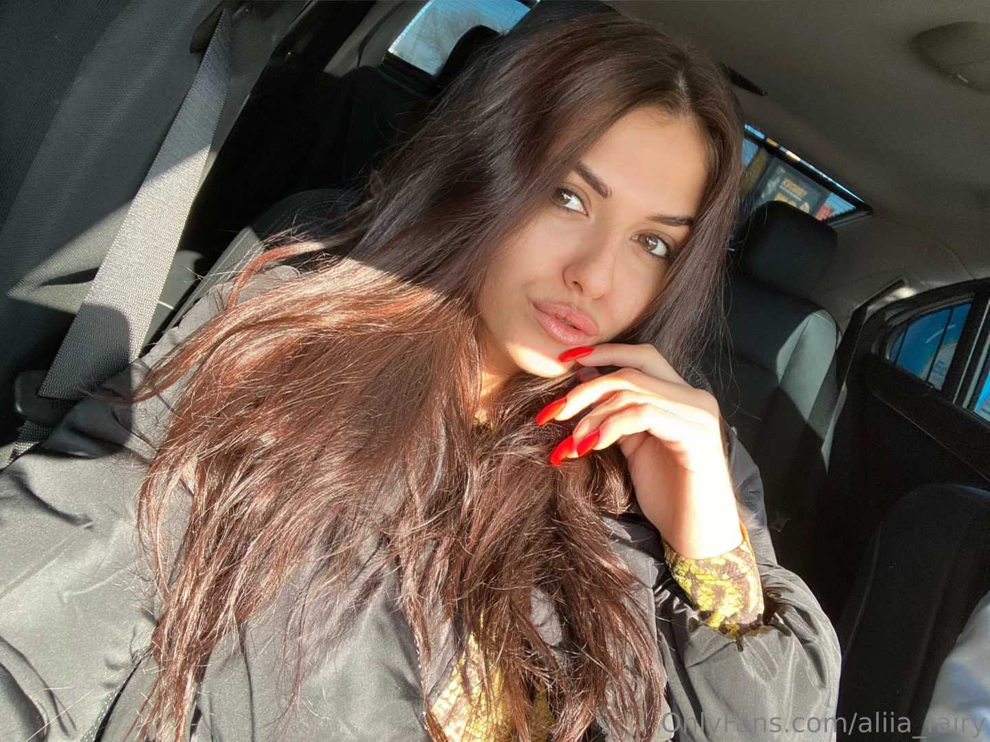 Who can guess where i m going 