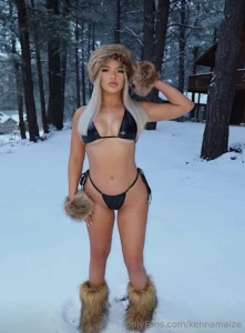 Kira ashley this baddie has the hottest tapes and takes the biggest part 9