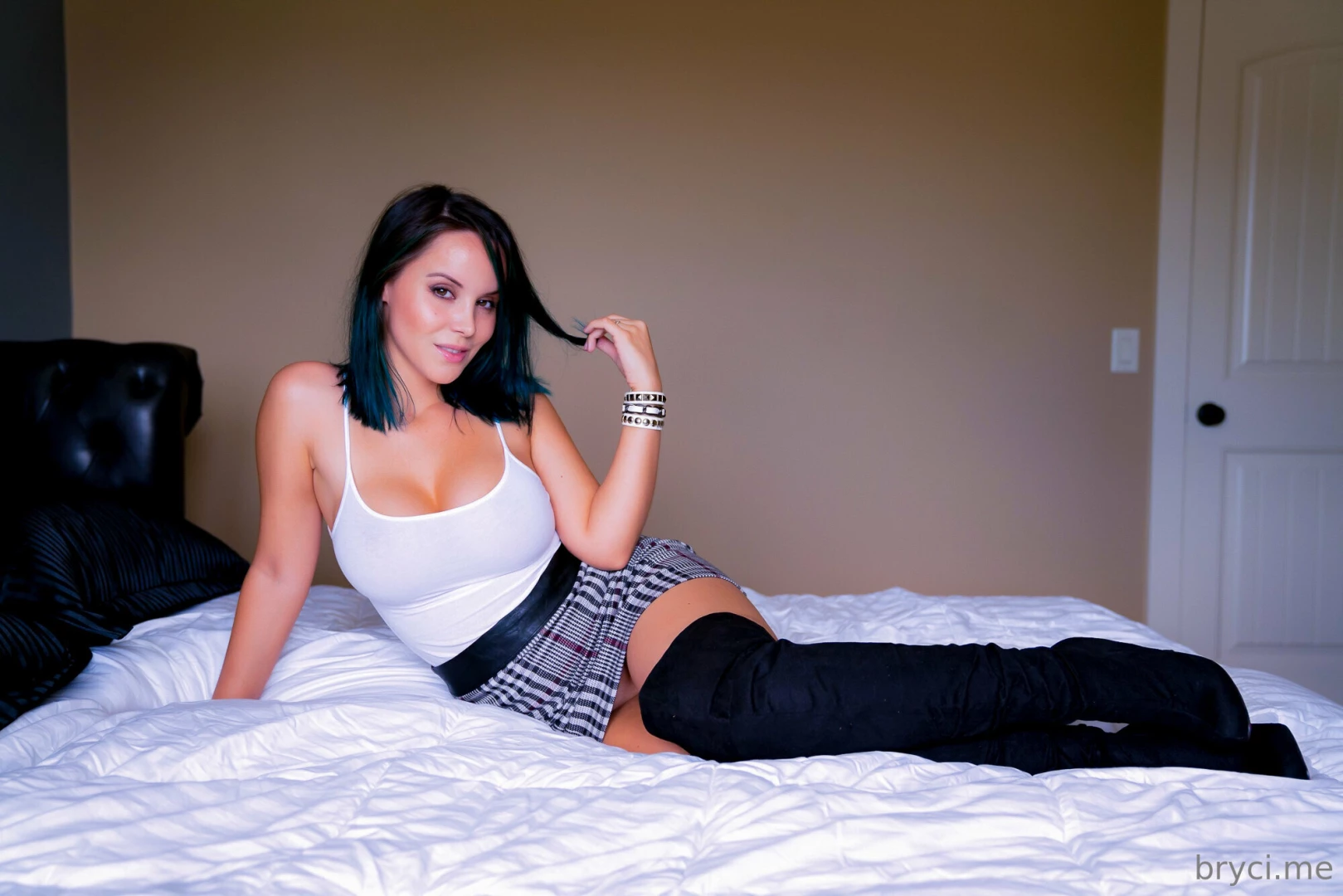 High res goodness hope you re having fun here babes remember to keep part 21 