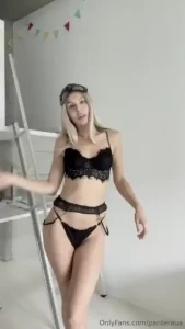 This sexy kitty wants to make tender massage to your cock do you want