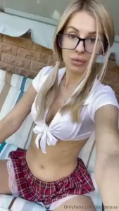 I m definitely not such girl that easy to get but i am curious let s